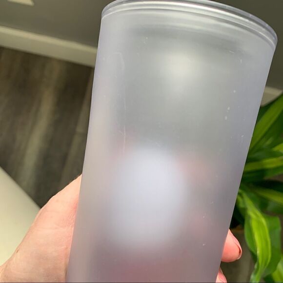 Starbucks 2010 Frosted Grande 20 oz Tumbler Cold Cup - Picture 9 of 10